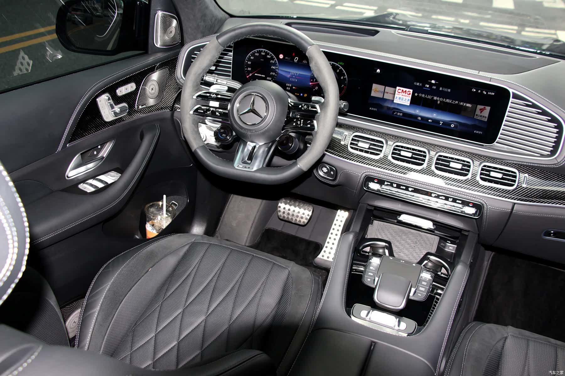 Mercedes-Benz GLS, 2024 6