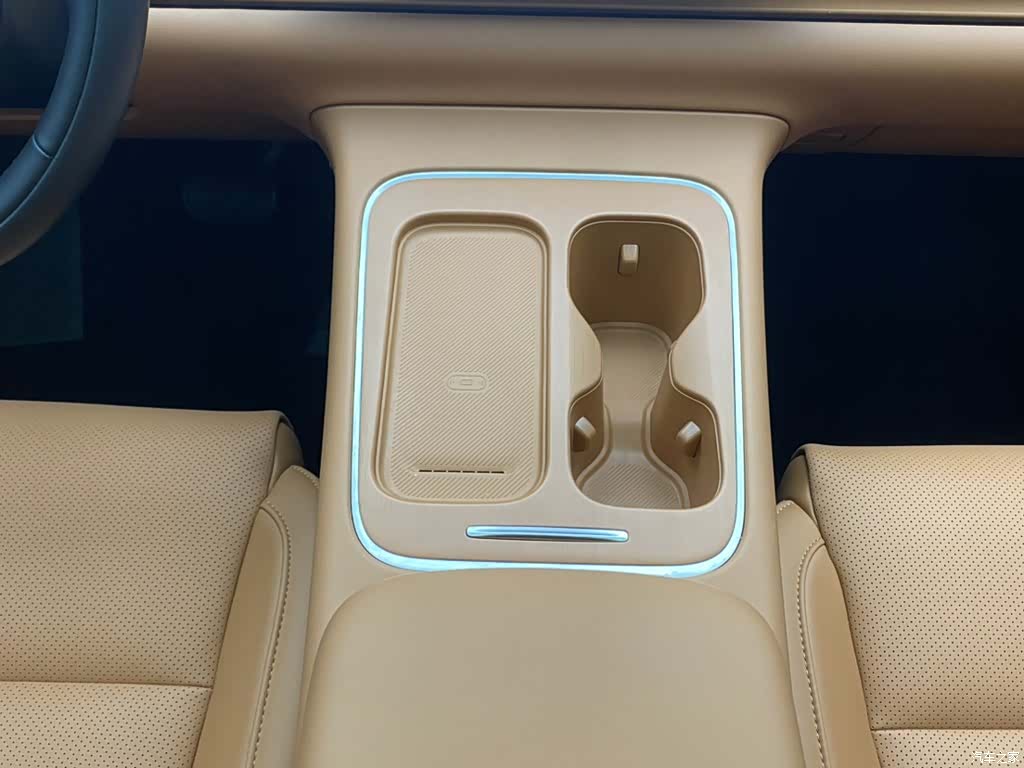 Leapmotor C10, 2025 23