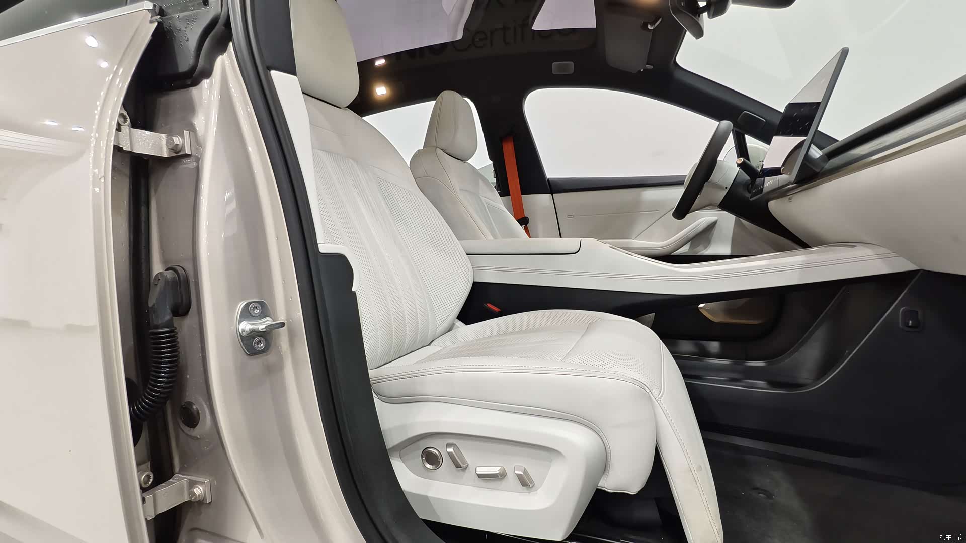 NIO L60, 2025 15