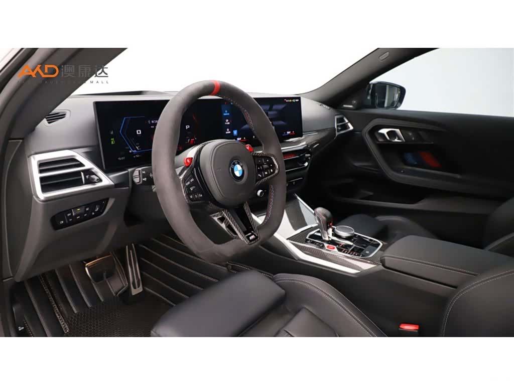 BMW M2, 2025 все фото