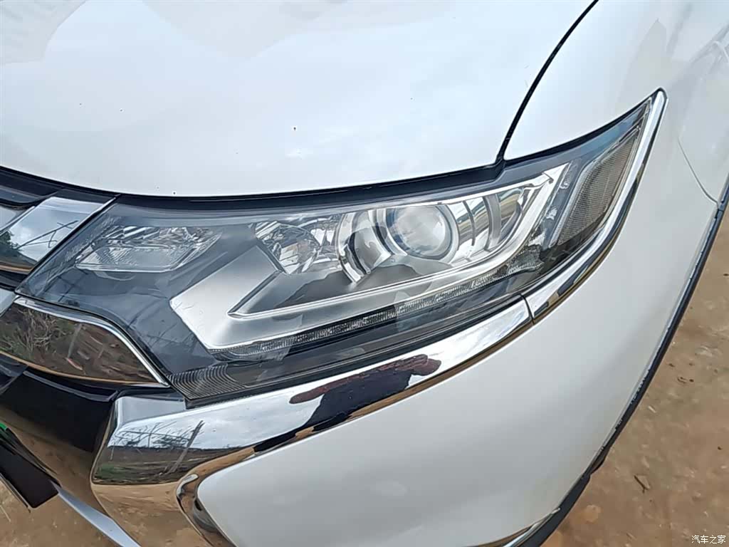Mitsubishi Outlander, 2017 24