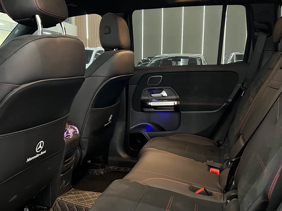 Mercedes-Benz GLB AMG Mercedes-Benz GLB AMG