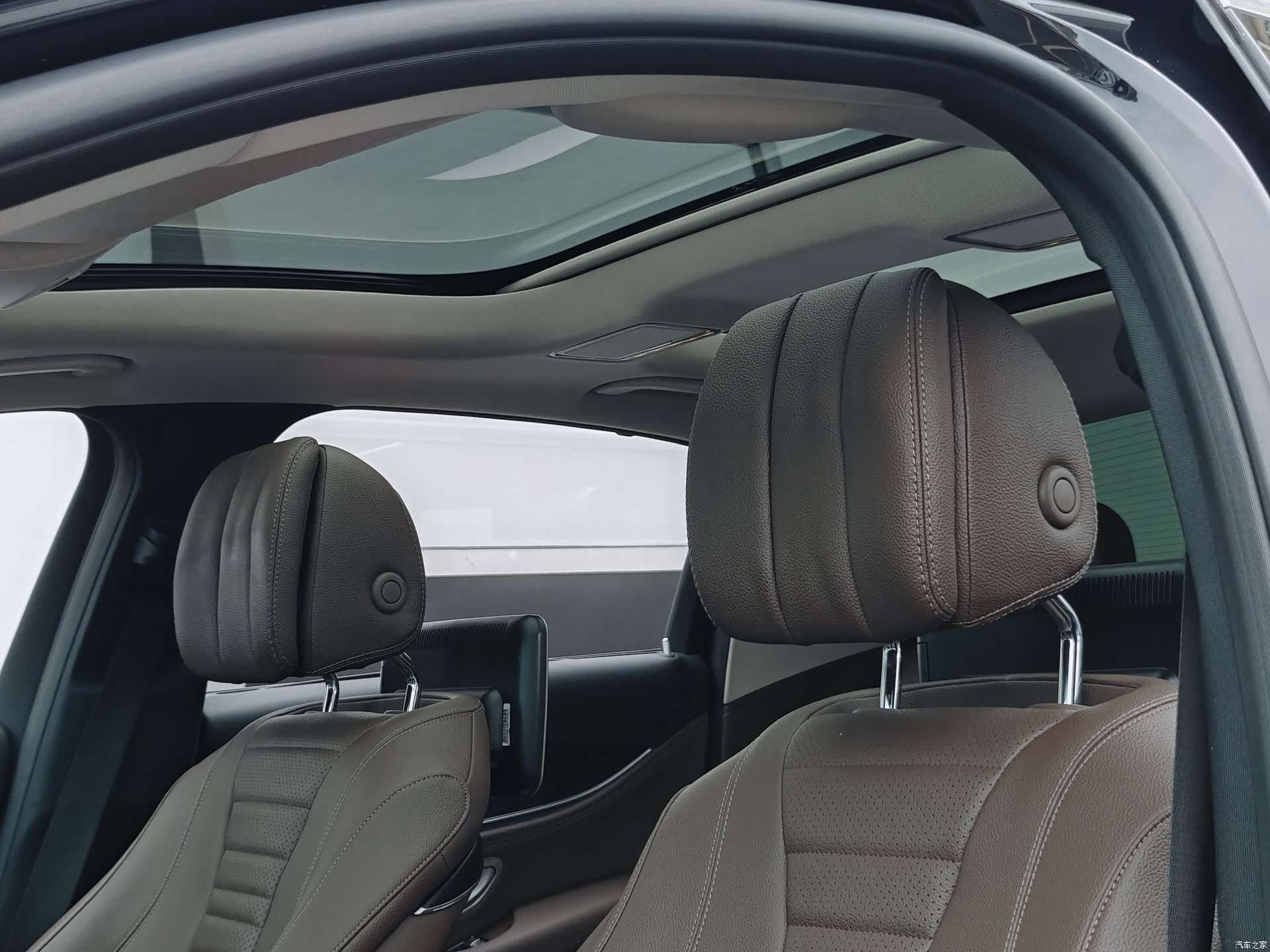 Mercedes-Benz E-Class, 2017 14