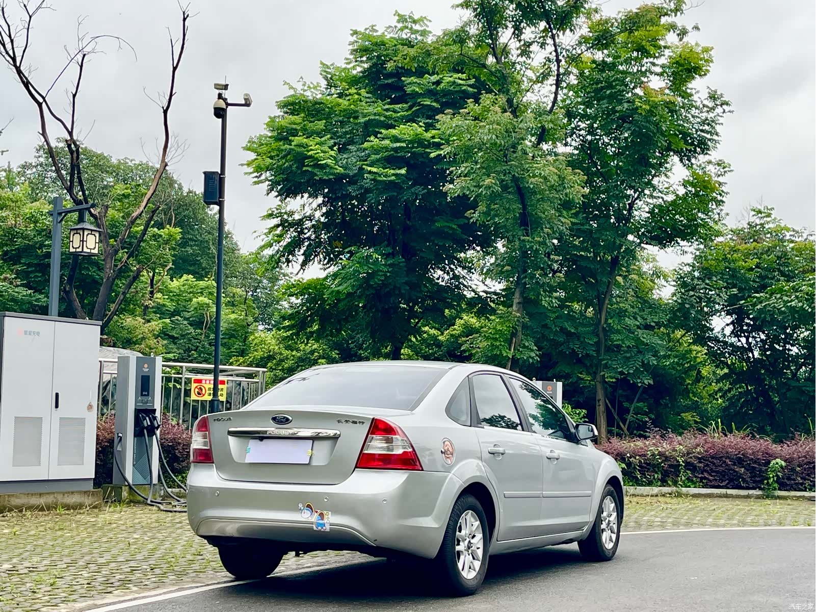 Ford Focus, 2011 8