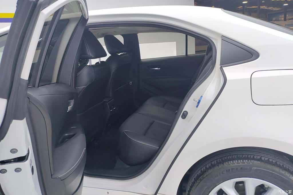 Toyota Corolla, 2021 11