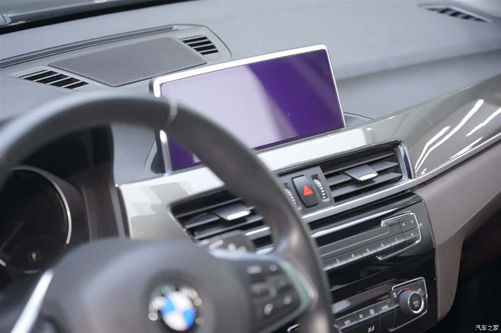BMW X1, 2019 11