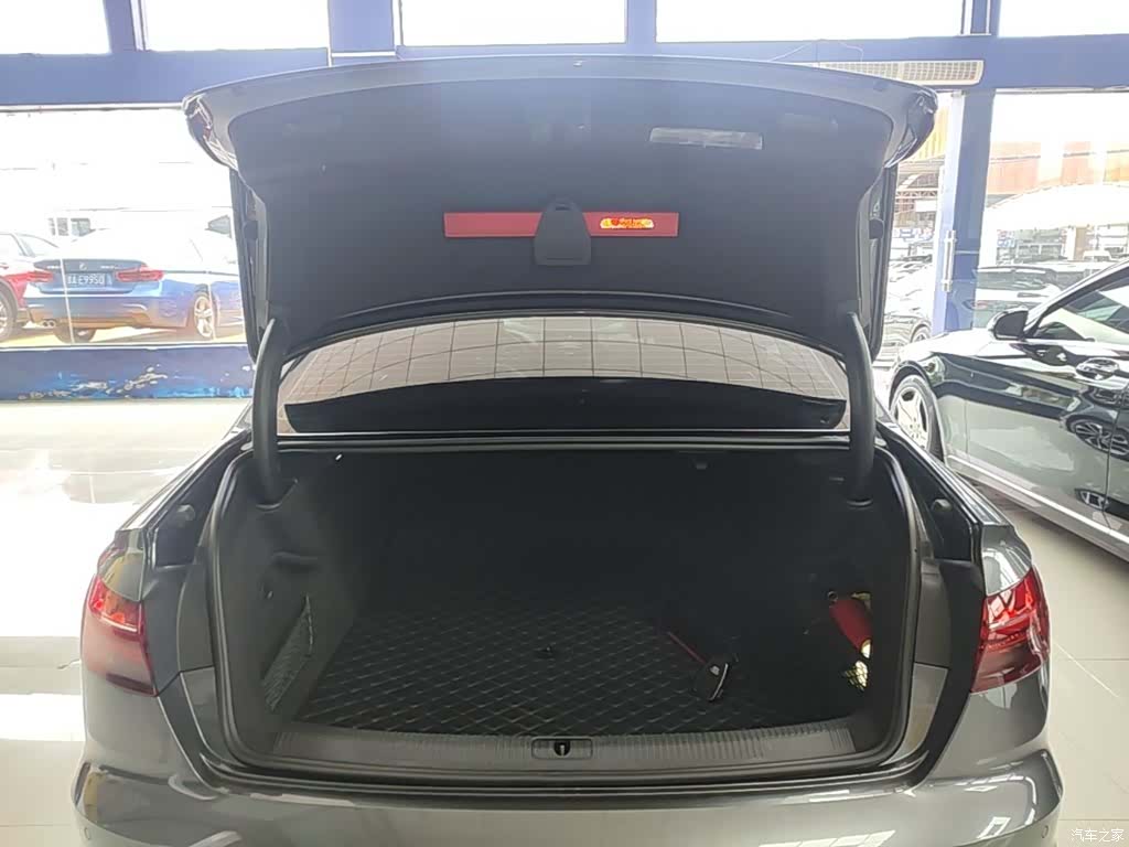 Audi A4L, 2023 19