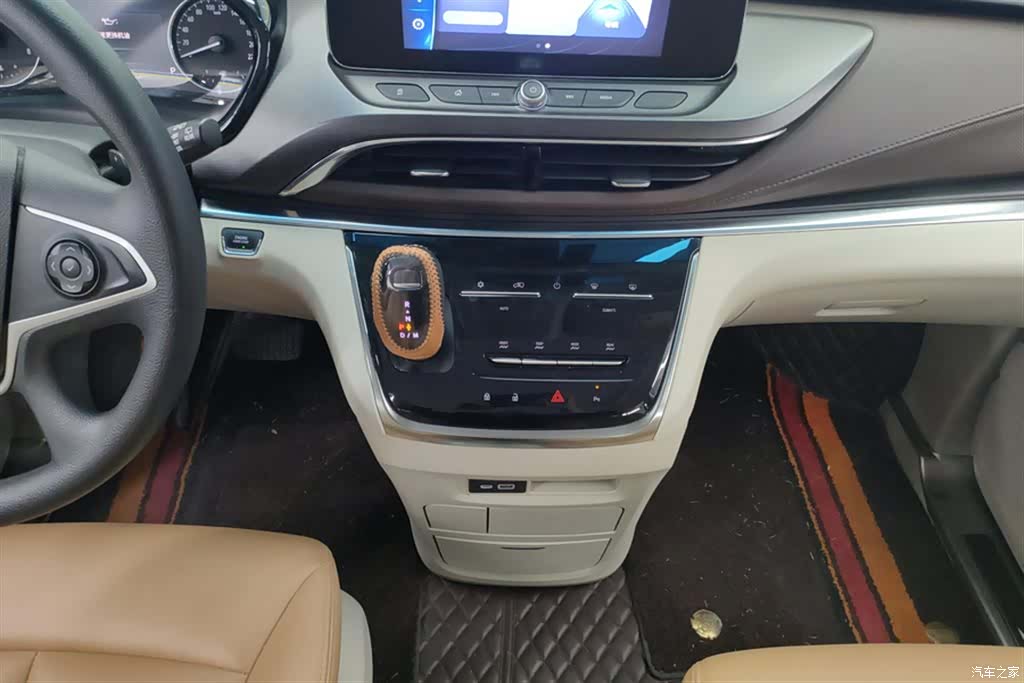 Buick GL8, 2022 16