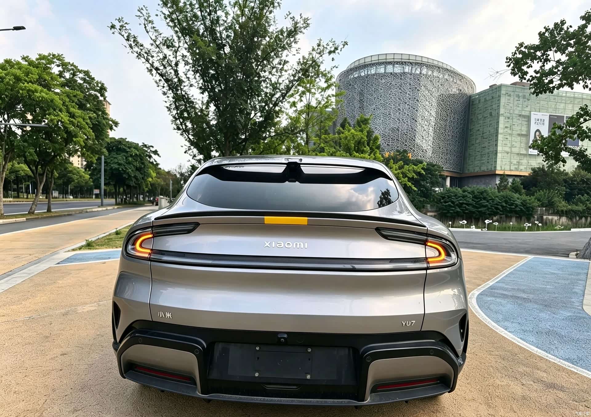 Xiaomi YU7, 2025 все фото