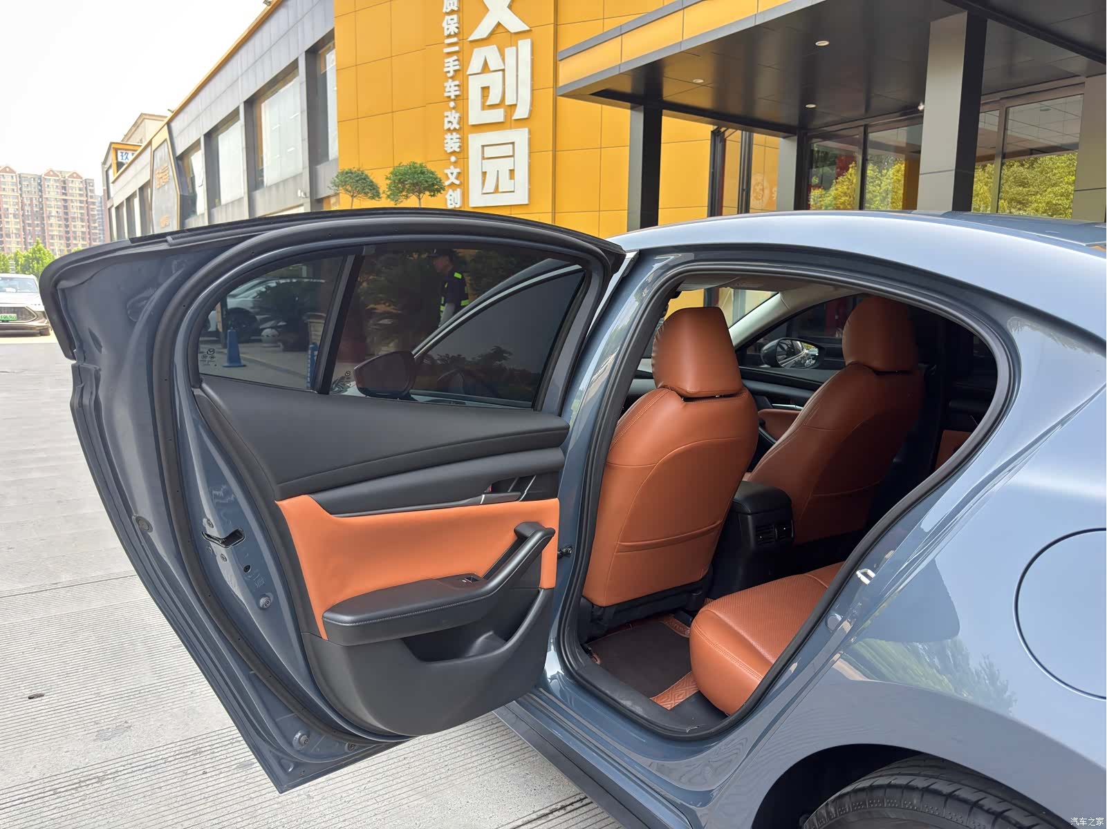 Mazda Mazda3, 2023 19