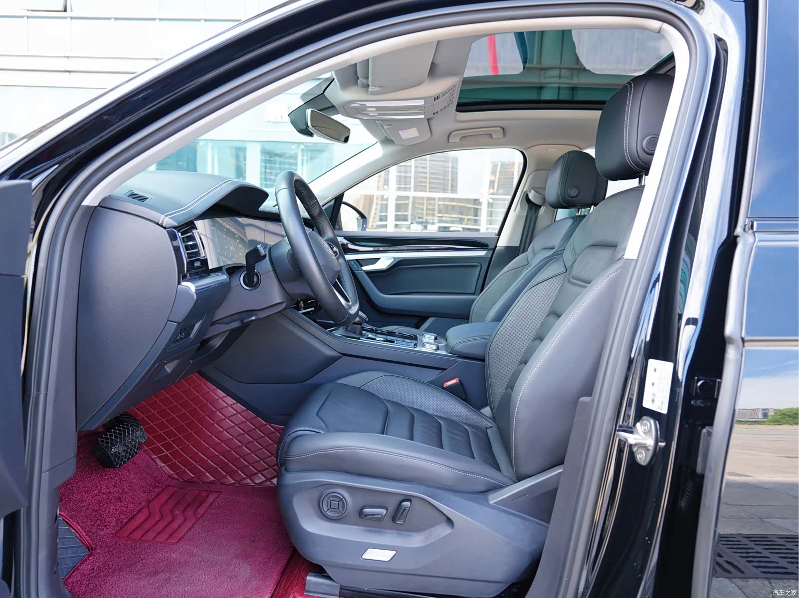 Volkswagen Touareg, 2023 7