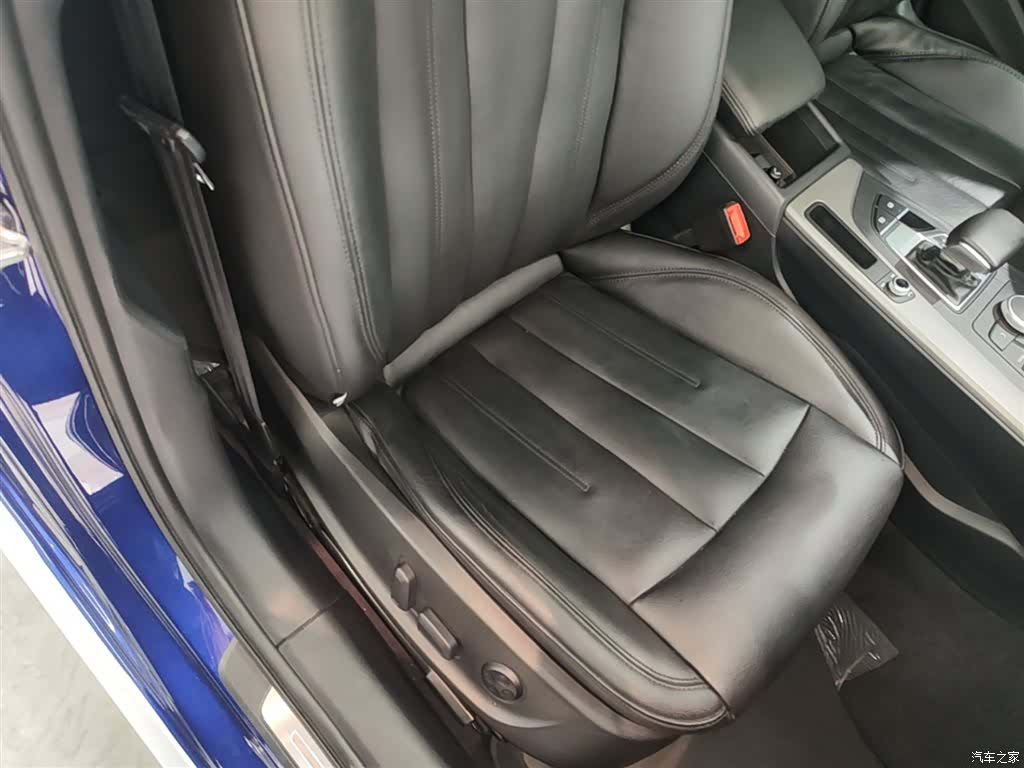 Audi A4L, 2019 4