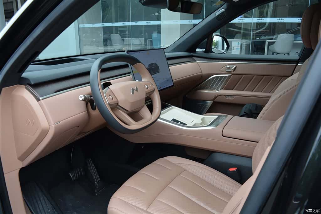 NIO L90, 2025 7