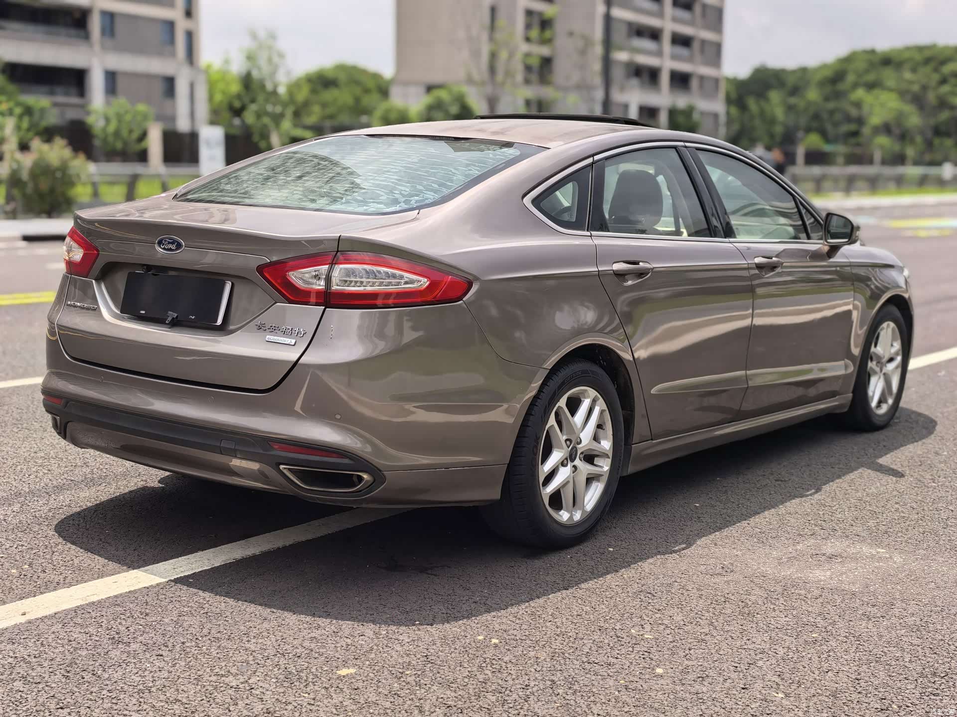 Ford Mondeo, 2015 7