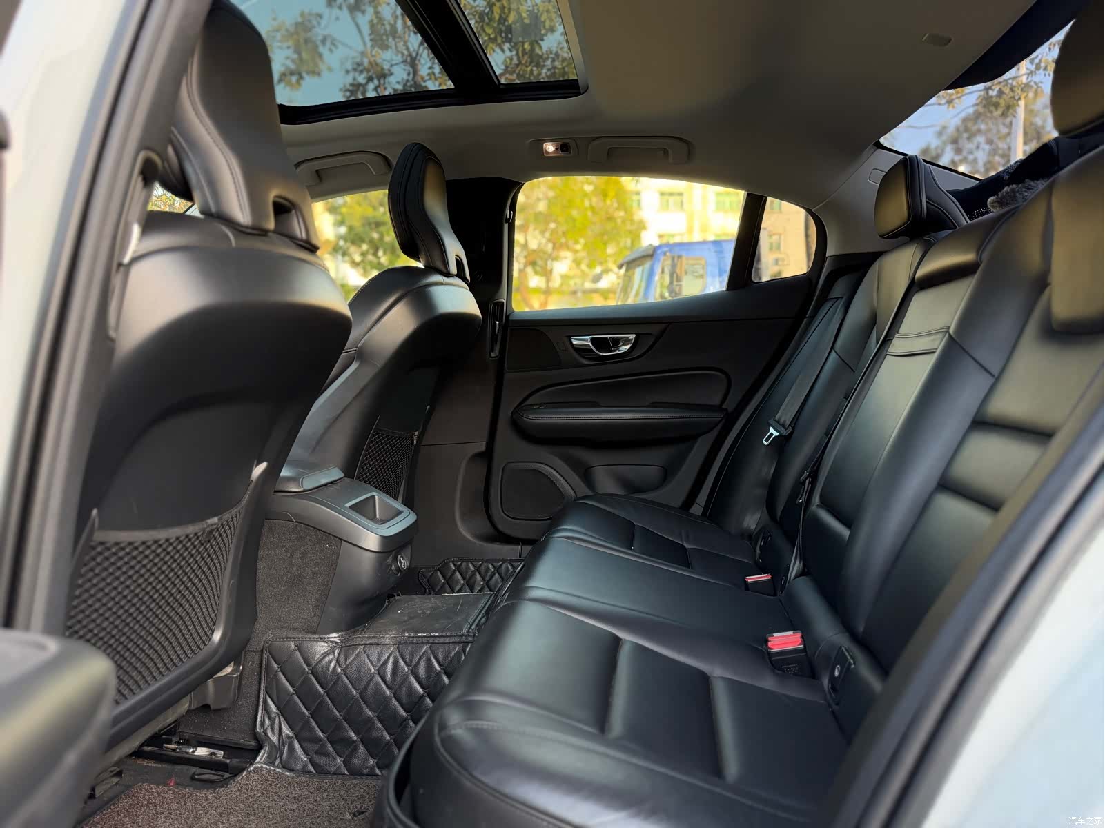 Volvo S60, 2020 13