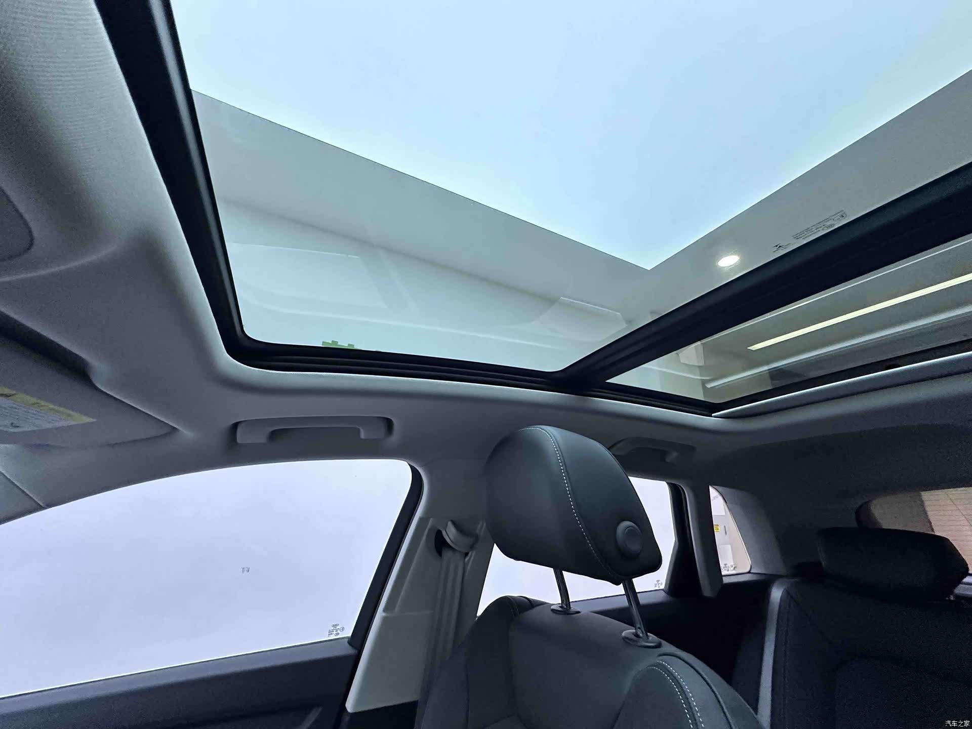 Audi Q3, 2022 16