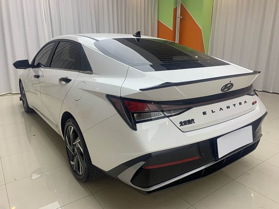 Hyundai Elantra 2024, фото 6