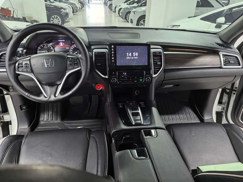 Honda UR-V