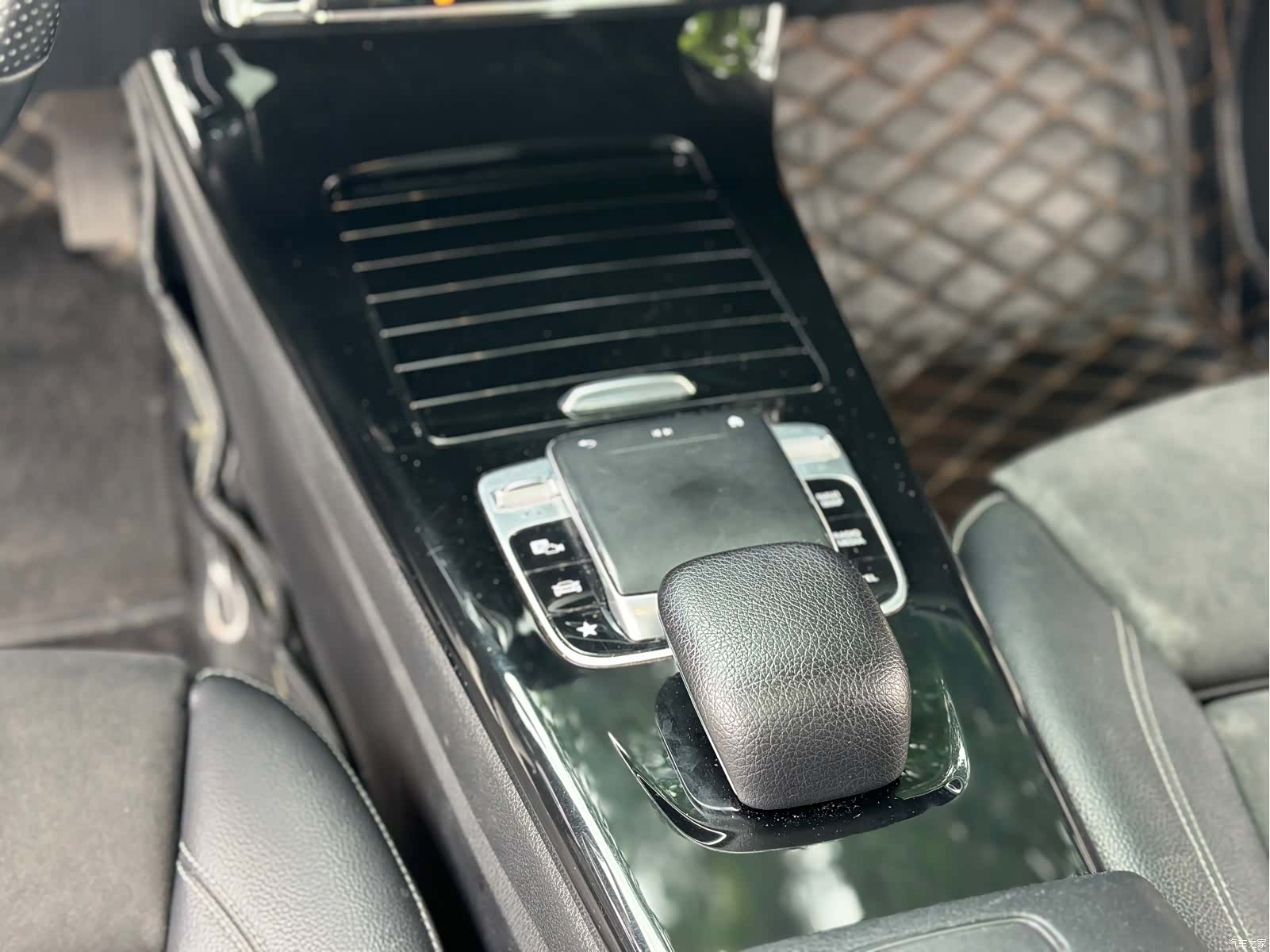 Mercedes-Benz A-Class, 2019 4