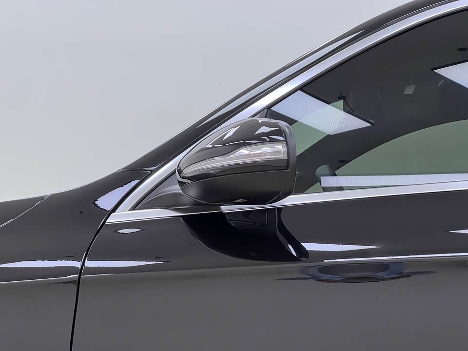 Mercedes-Benz GLC Mercedes-Benz GLC