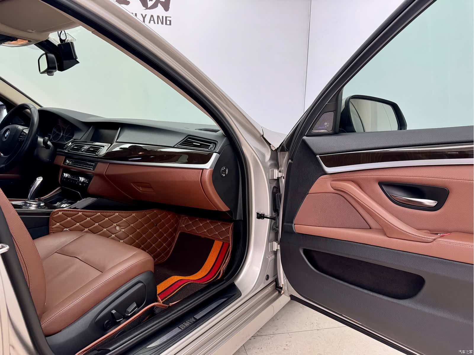 BMW 5 Series, 2016 13