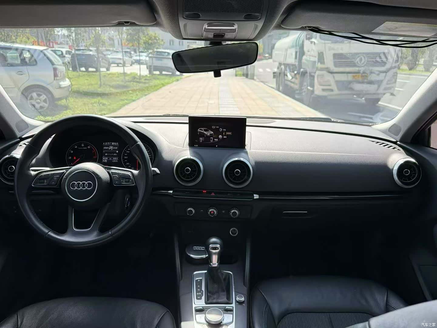 Audi A3, 2018 все фото