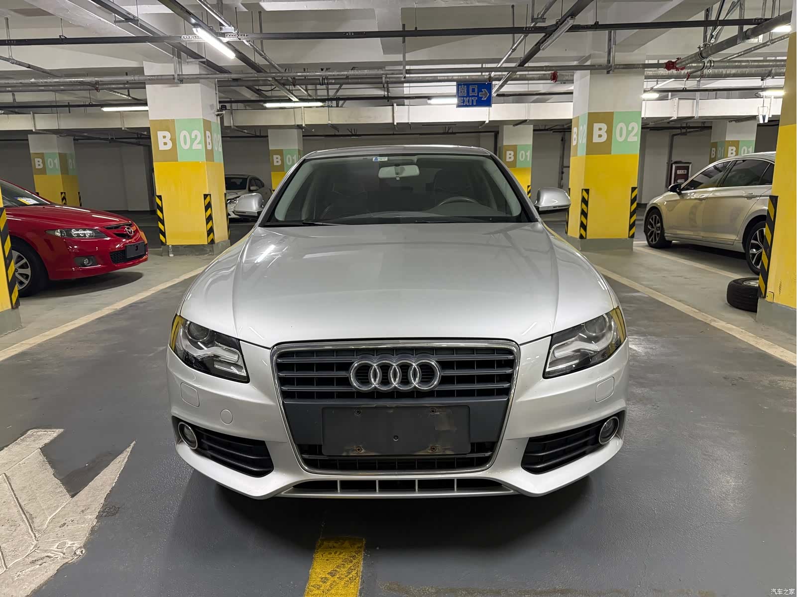 Audi A4L, 2011 1