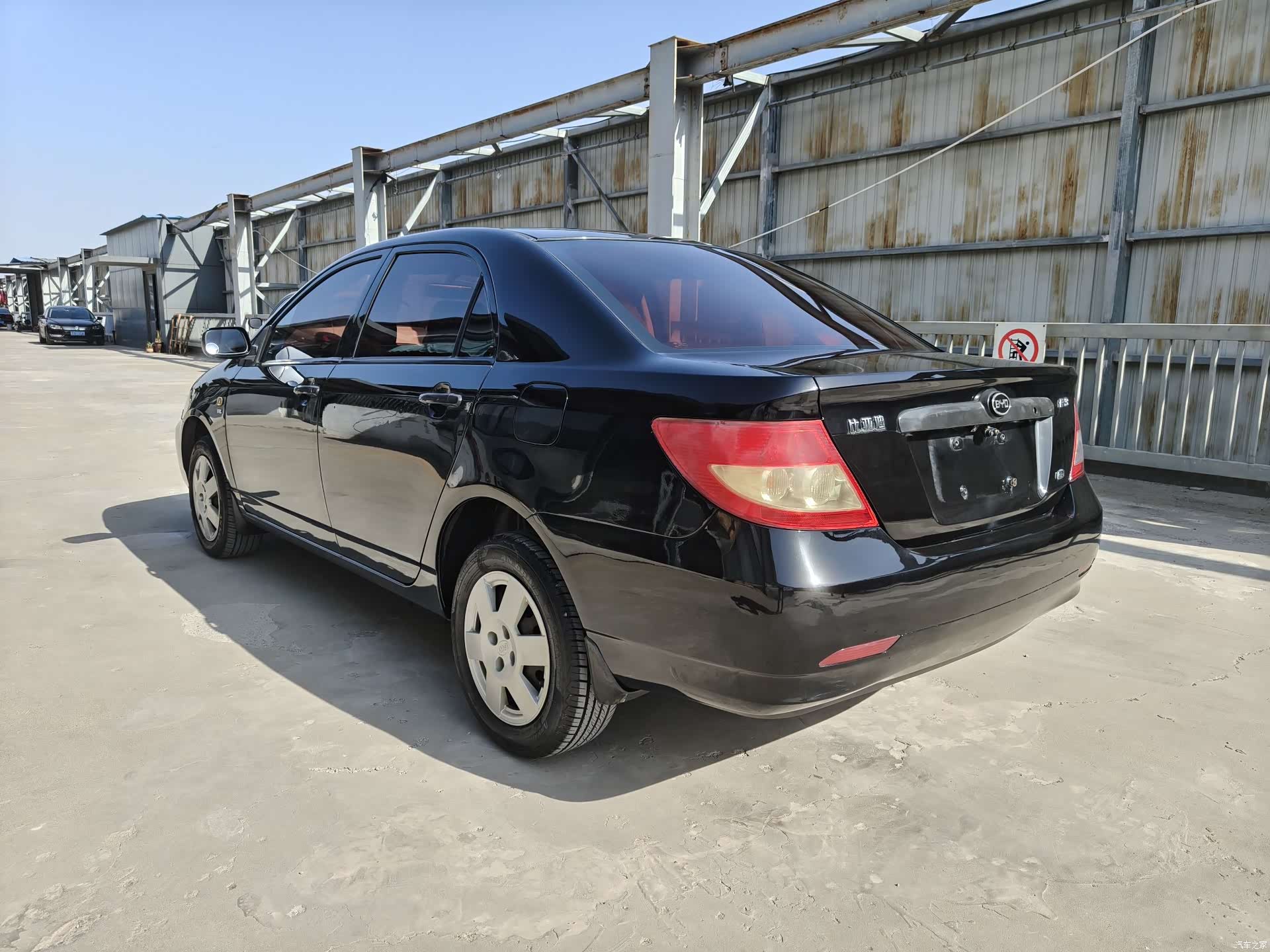 BYD F3, 2017 15