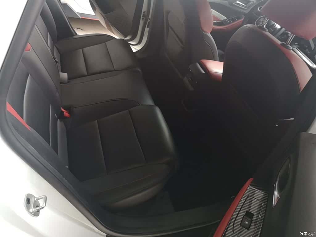 MG MG5, 2021 17