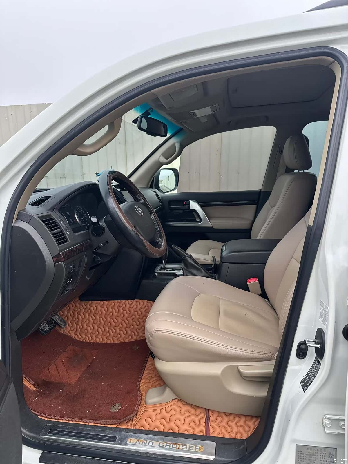Toyota Land Cruiser, 2009 4