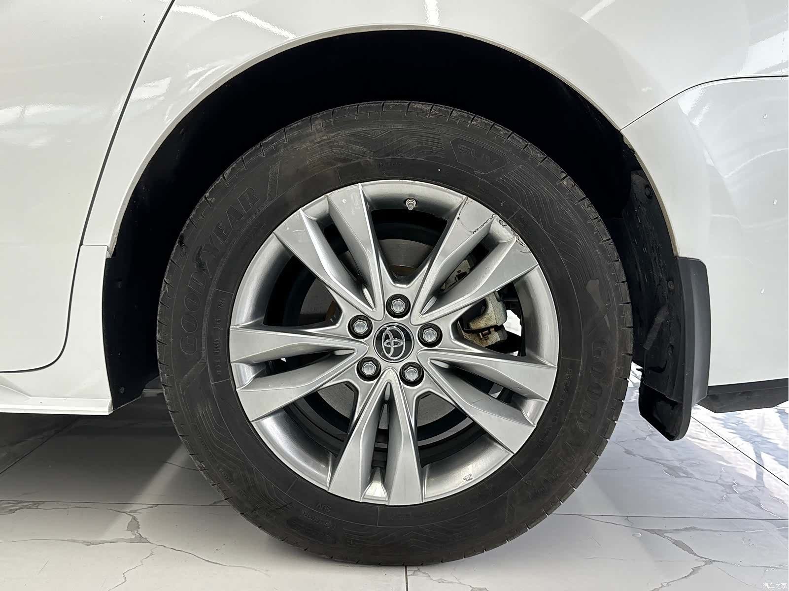 Toyota Sienna, 2023 27
