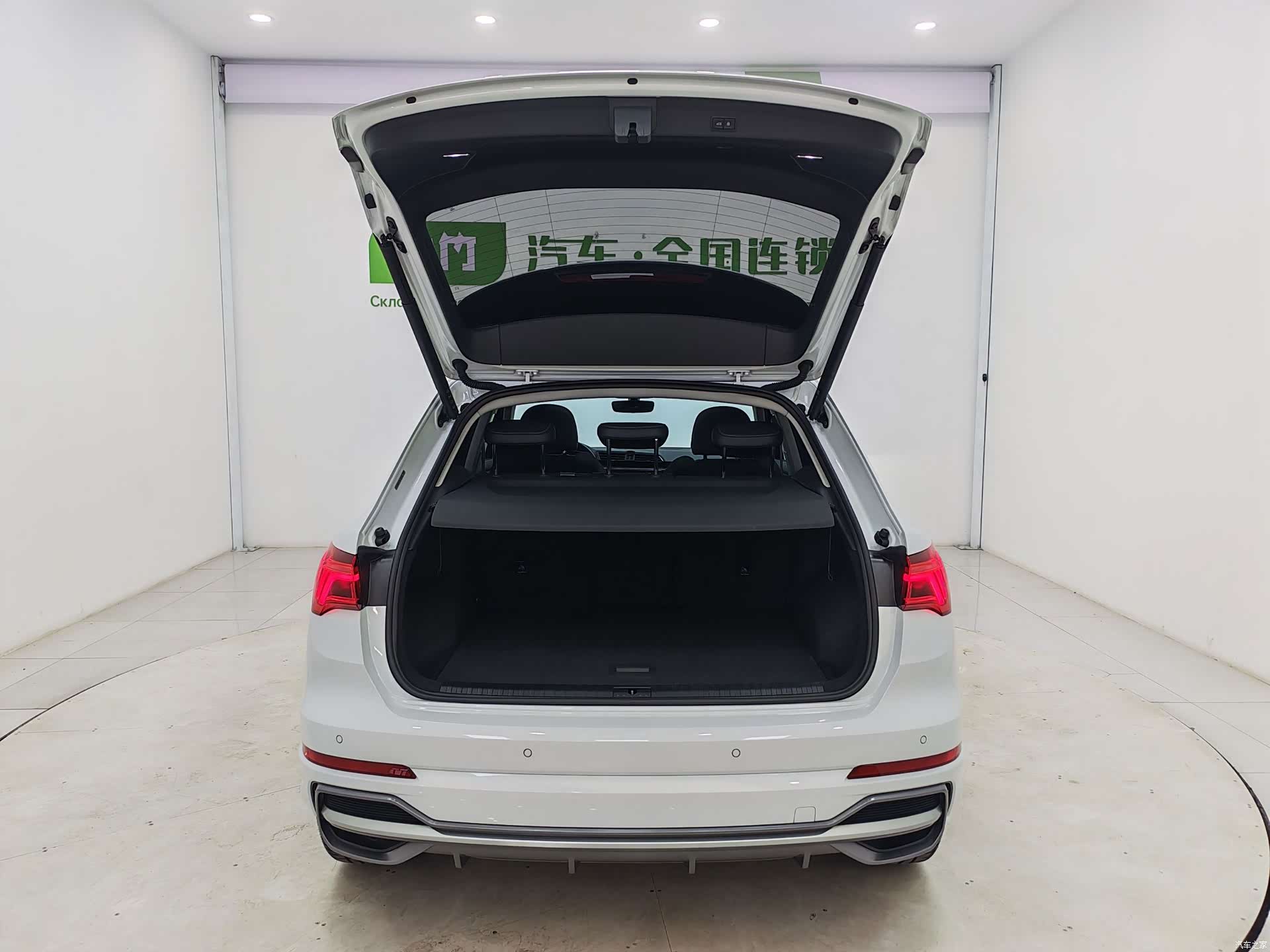 Audi Q3, 2022 16