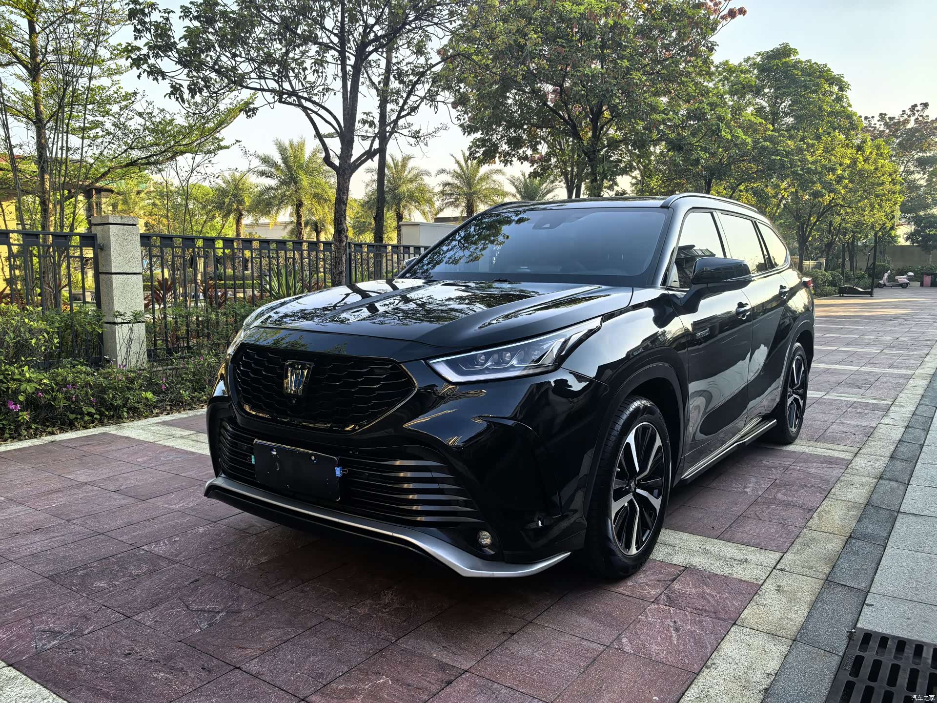 Toyota Crown, 2022 2