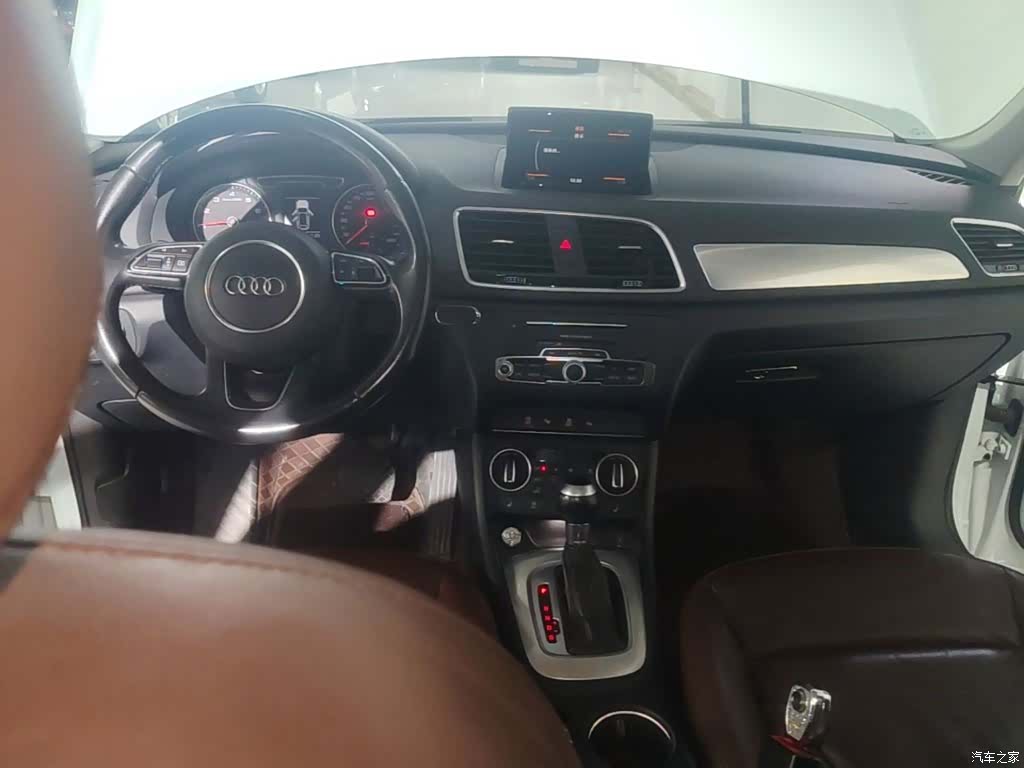 Audi Q3, 2017 10