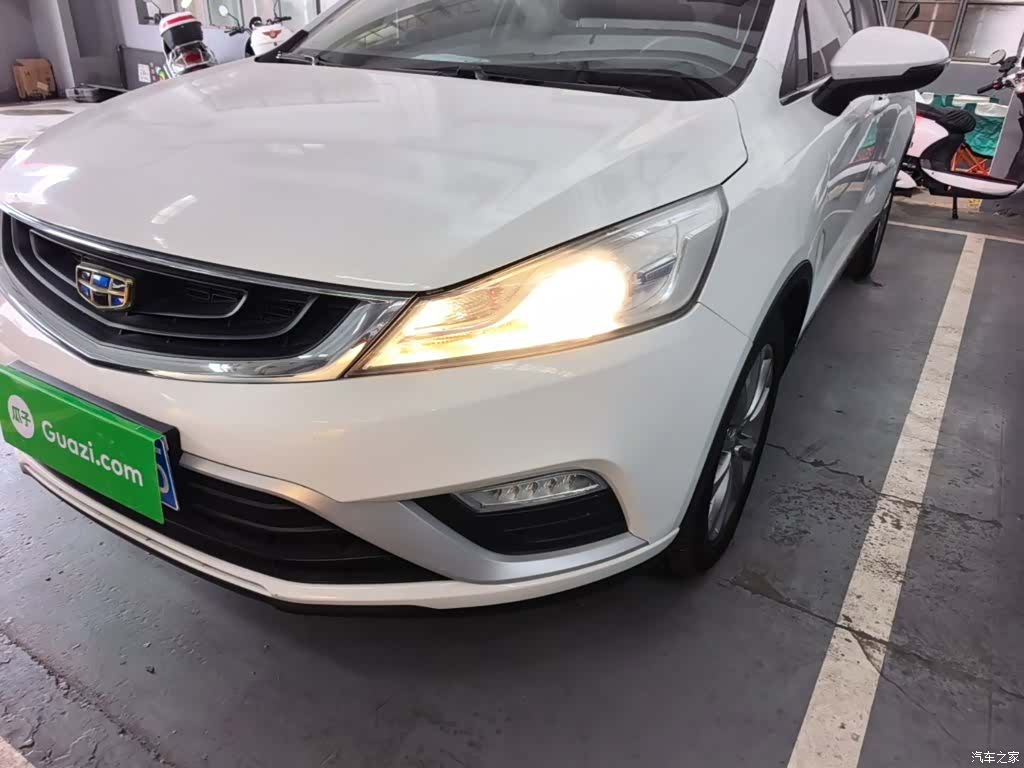 Geely Emgrand, 2016 24