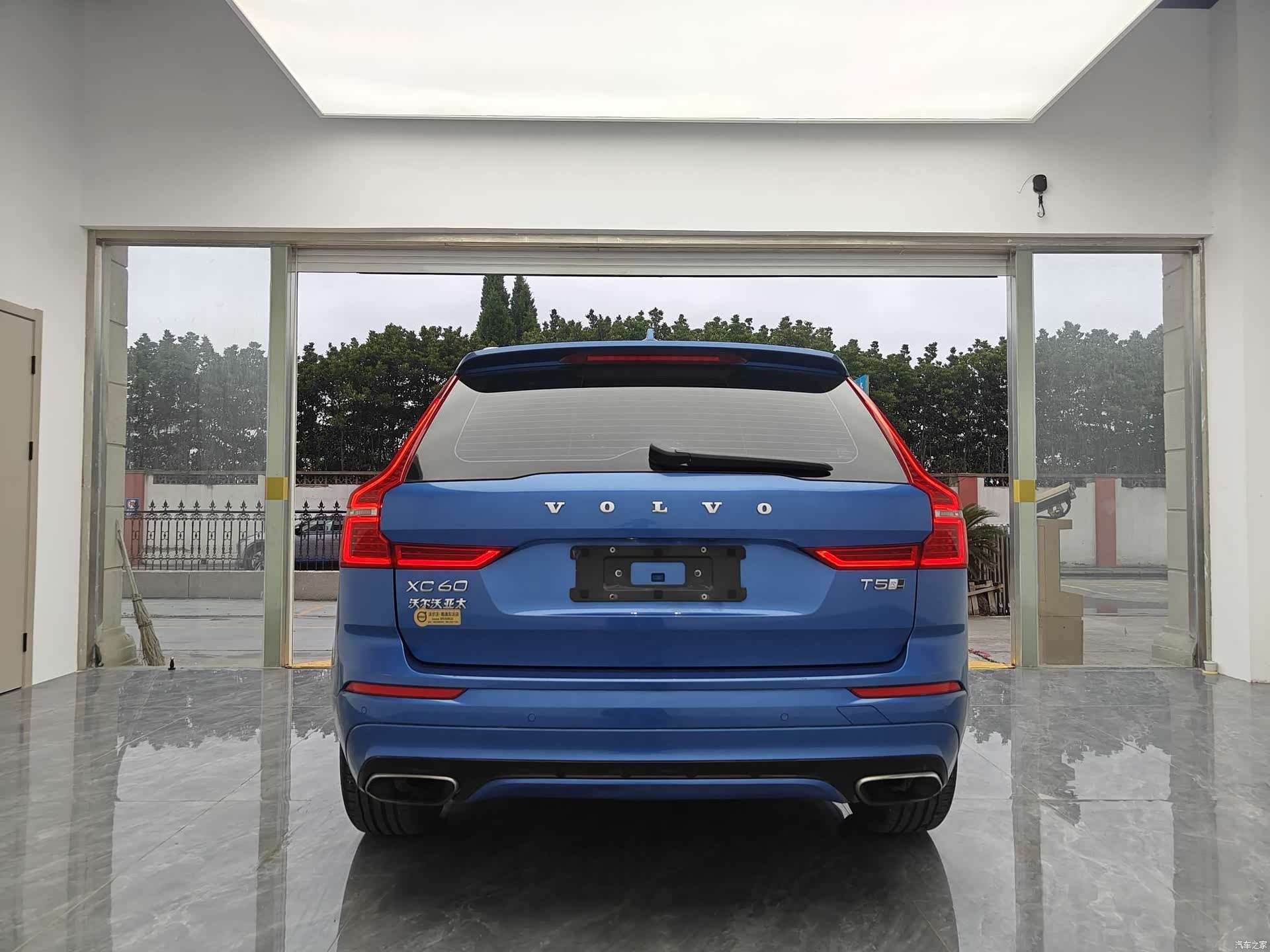 Volvo XC60, 2018 все фото