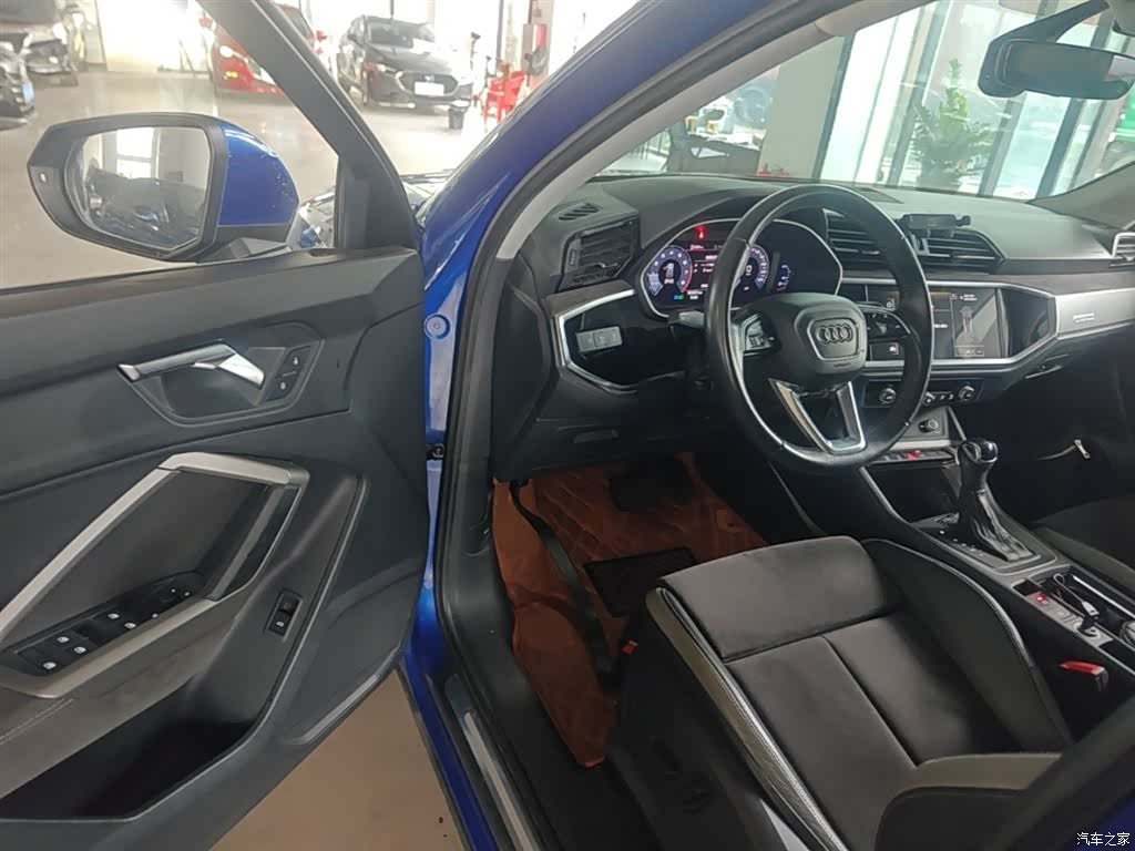 Audi Q3, 2020 12