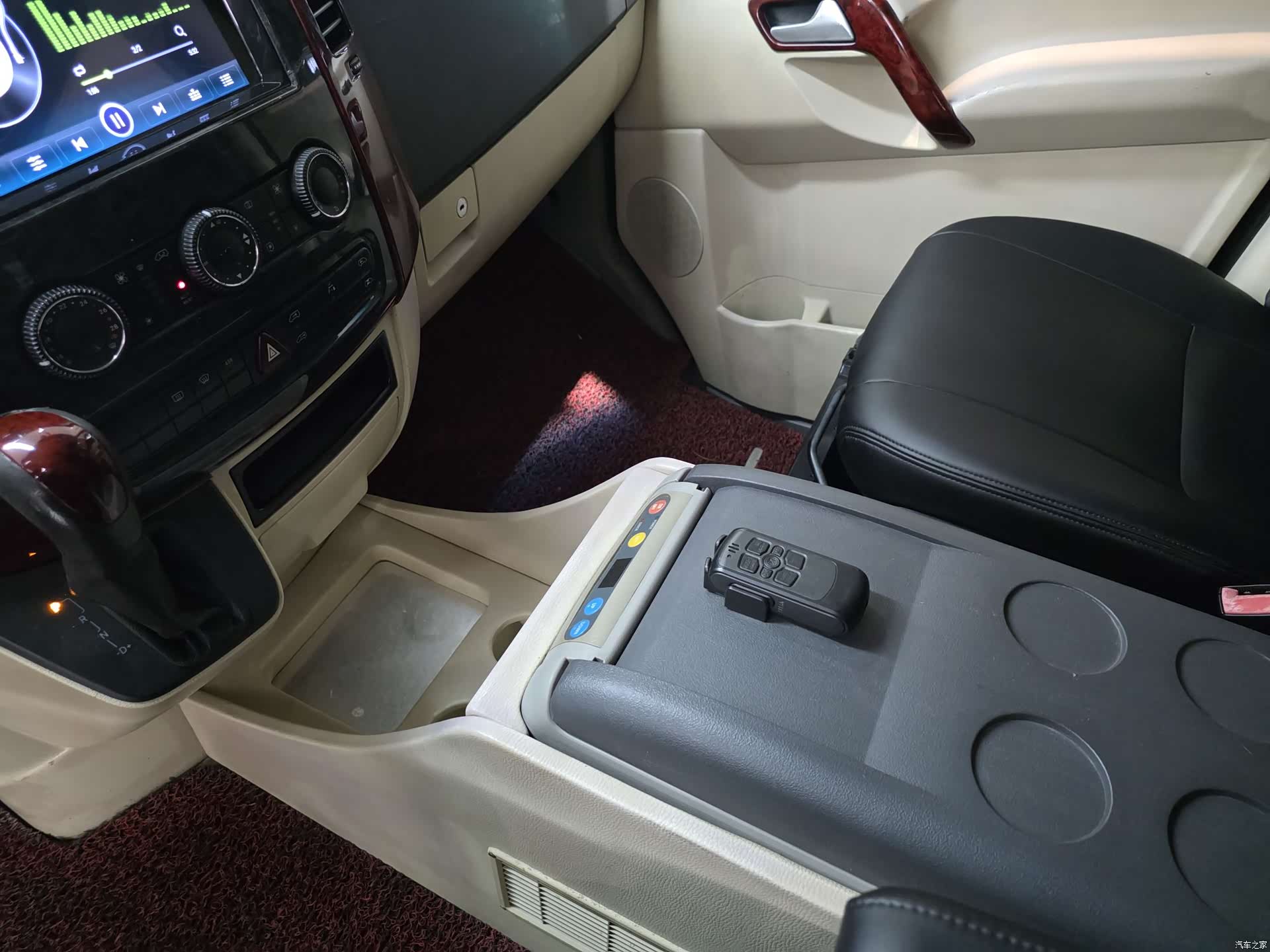 Mercedes-Benz Sprinter, 2010 7