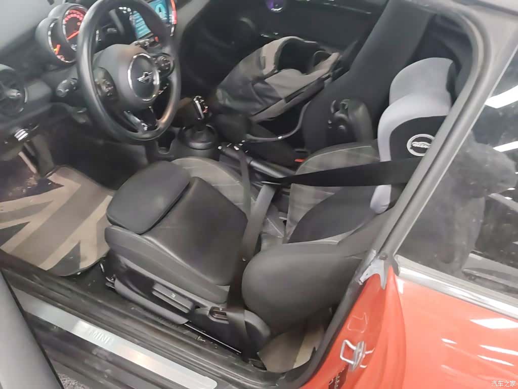Mini Cooper, 2019 7