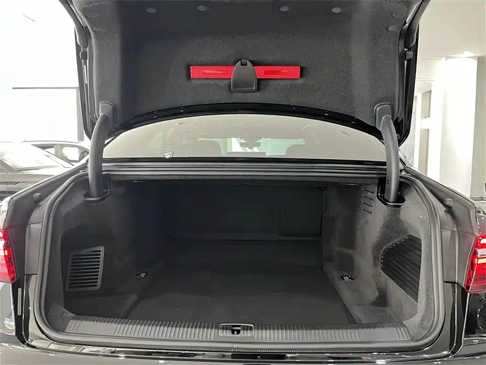 Audi A8 Audi A8