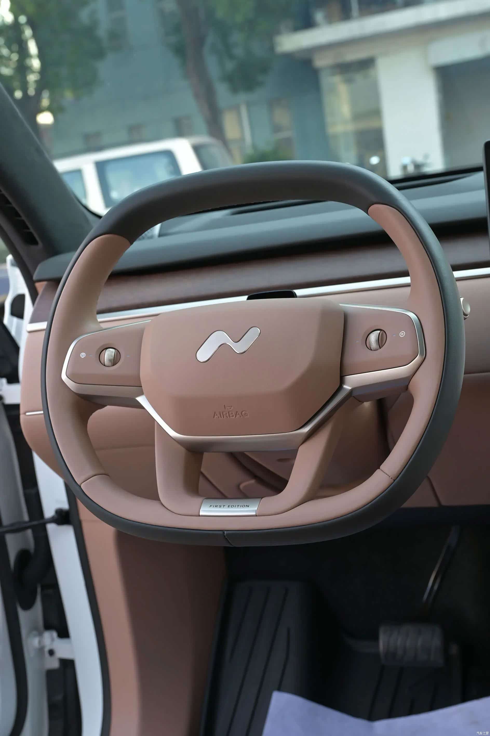 NIO L90, 2025 9