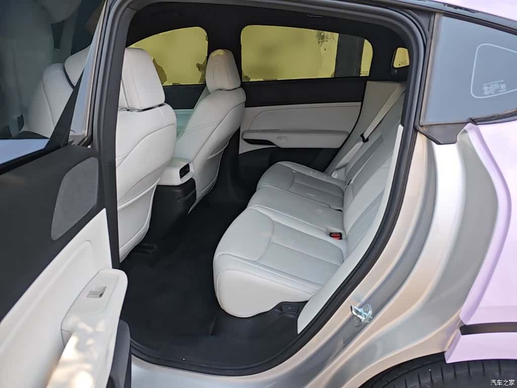 Xpeng G6, 2024 17