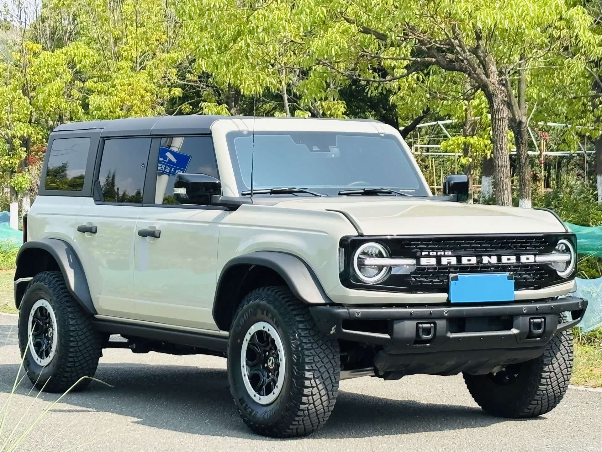 Ford Bronco, 2025 3
