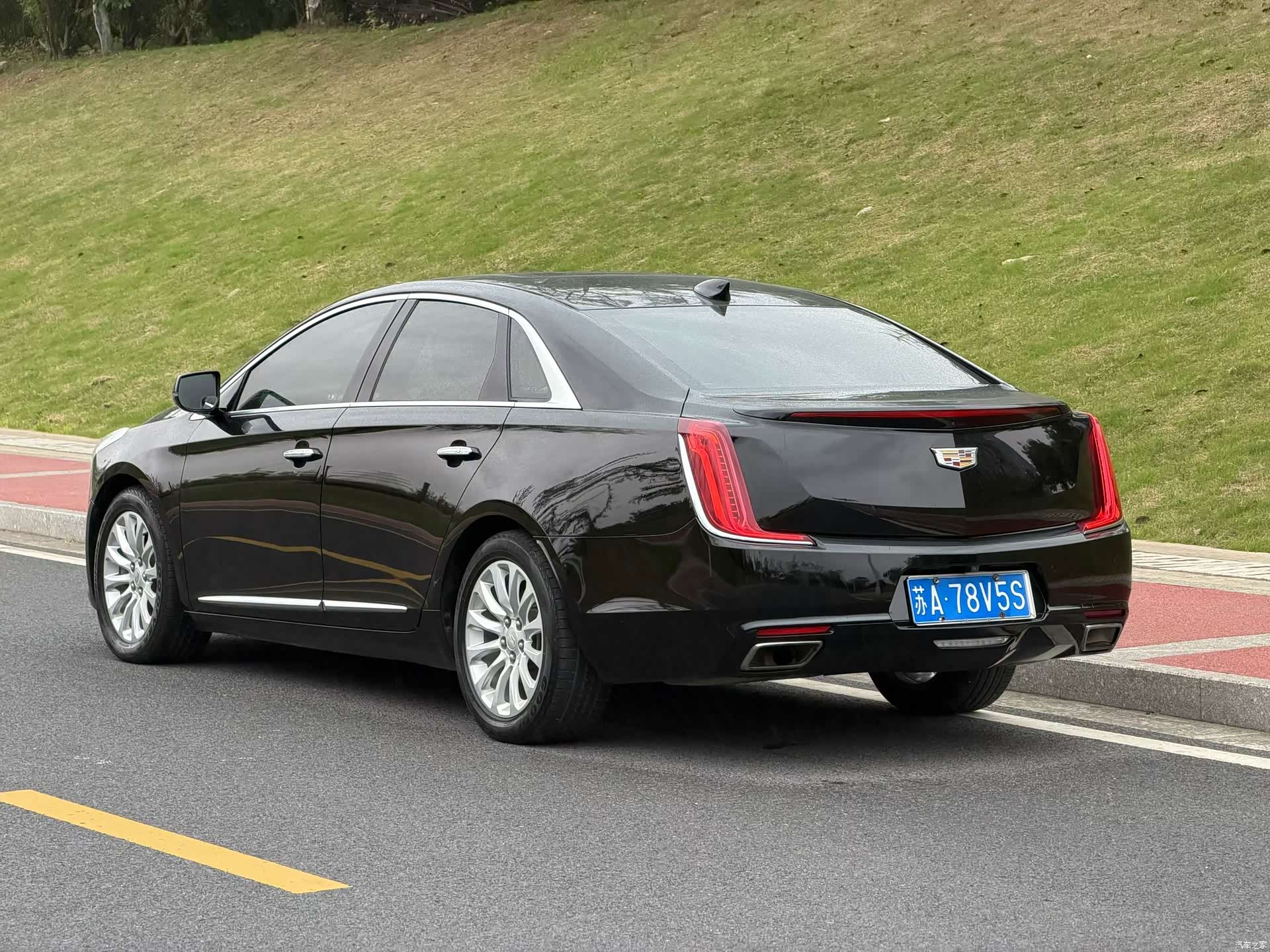 Cadillac XTS, 2019 все фото