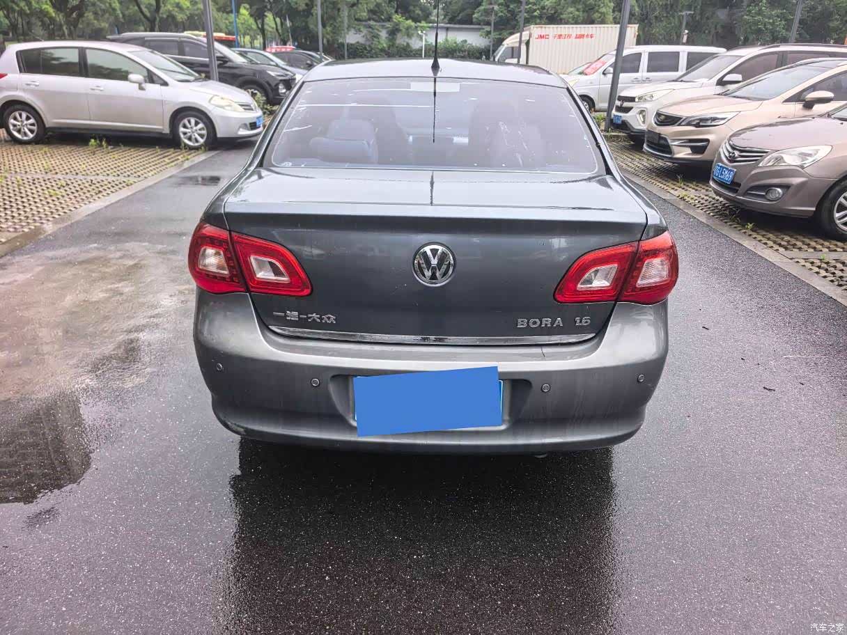 Volkswagen Bora, 2009 все фото