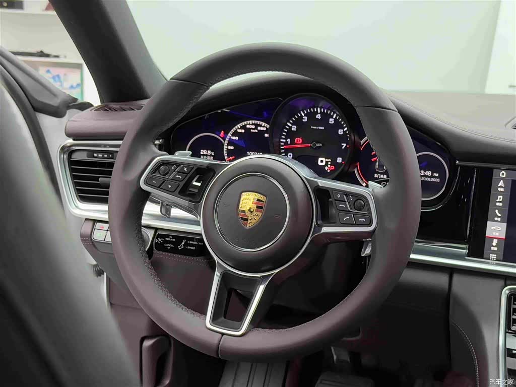 Porsche Panamera, 2018 12