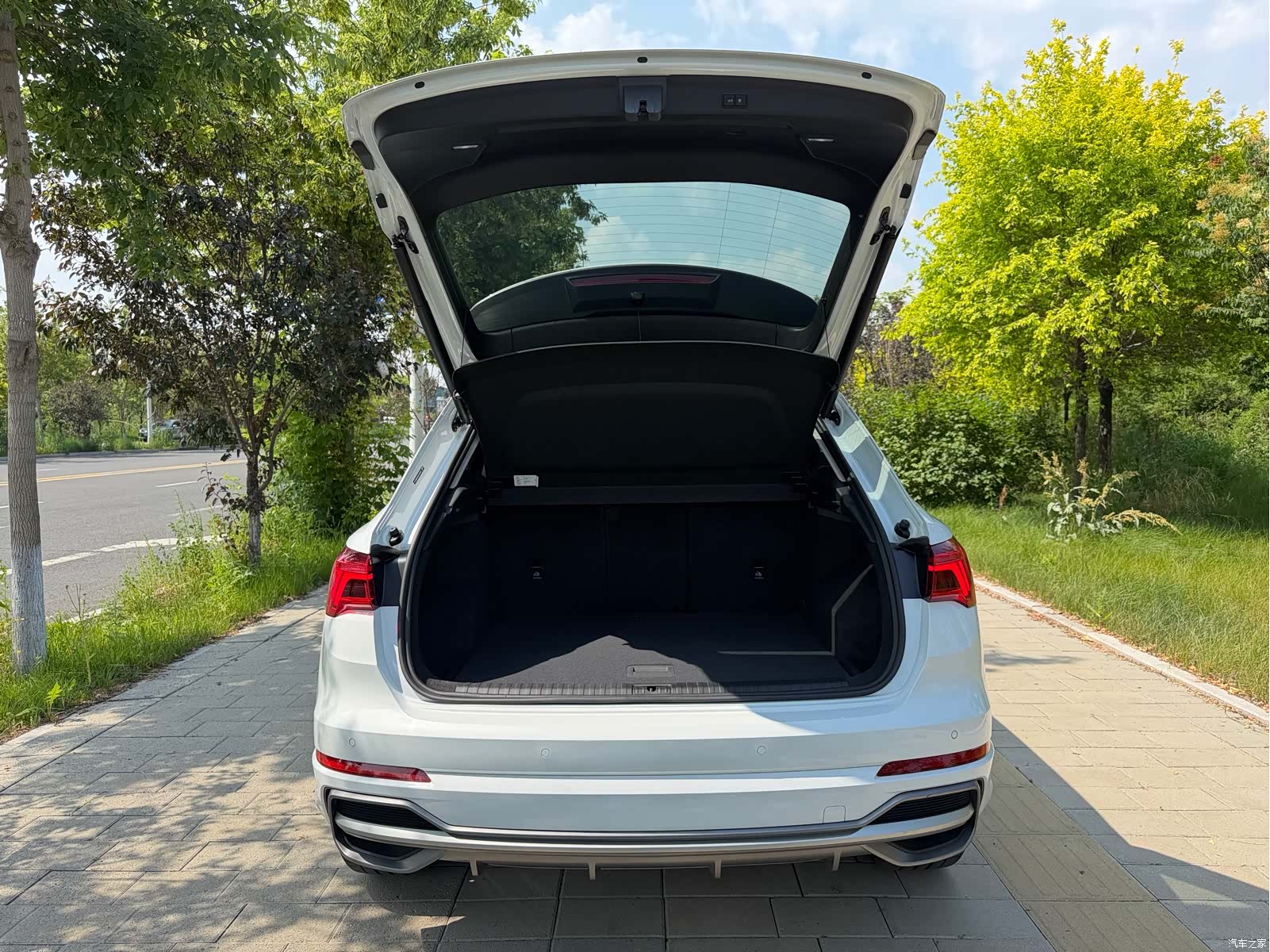 Audi Q3, 2022 17