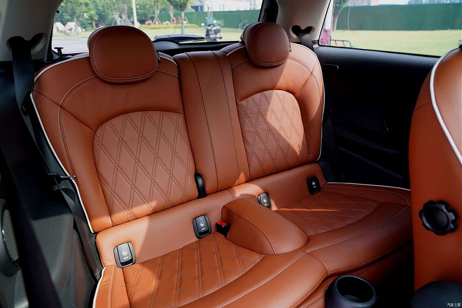 Mini Cooper, 2022 14