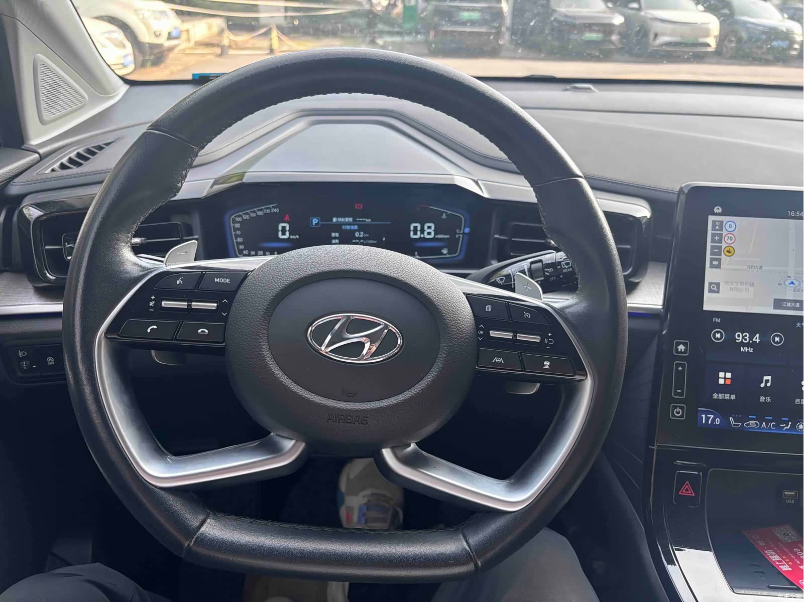 Hyundai Custo, 2022 6