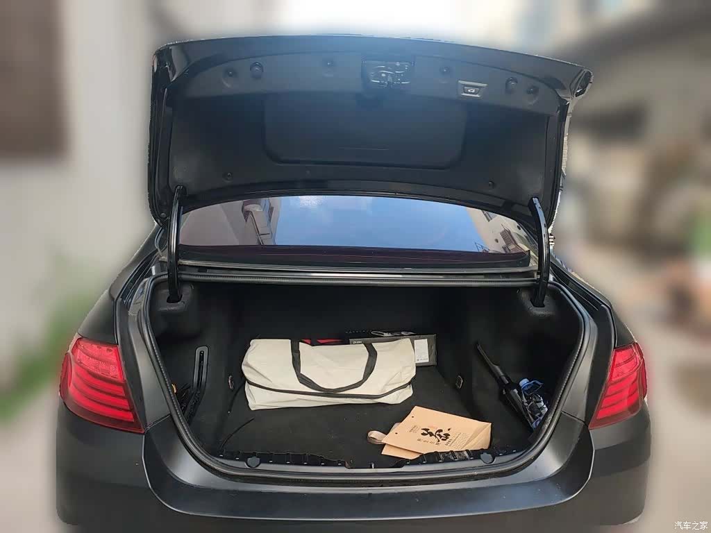 BMW 5 Series, 2017 15